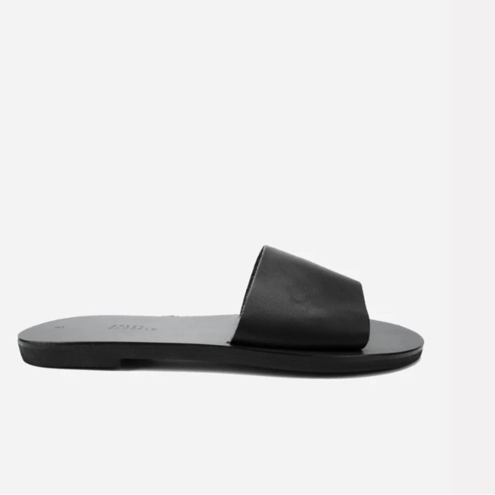 MONASTIRAKI
Women's Pylos Sandal, Black, Leather, Size 39